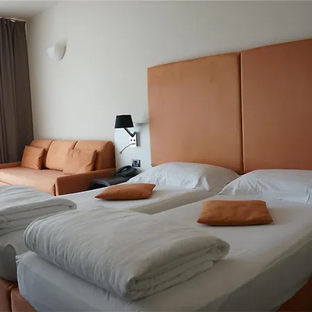 호텔 Majestic Palace 4*