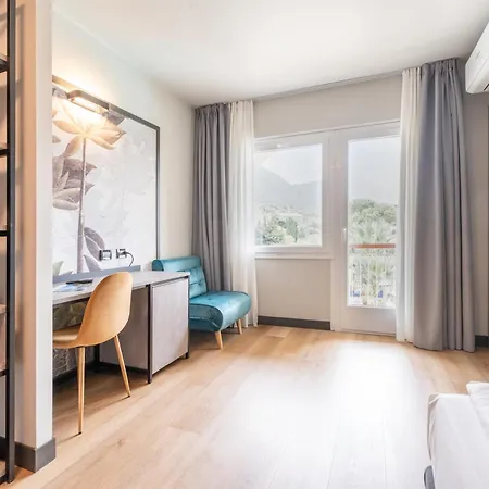 Majestic Palace 4* 말세진느